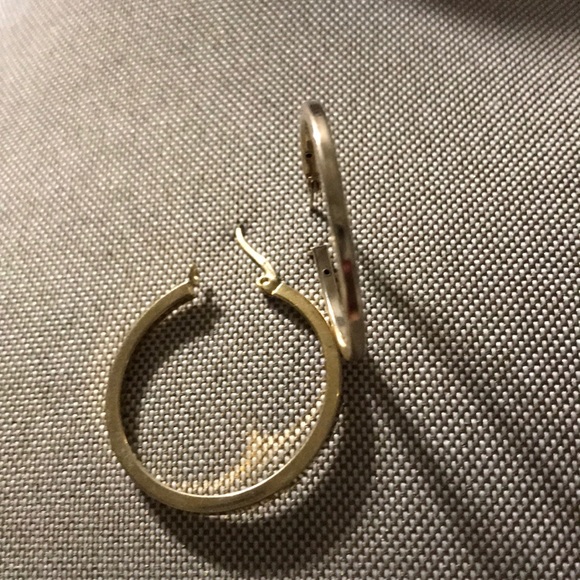 GOLD PLATED EARRINGS - Picture 3 of 4